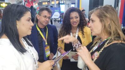 Compartilhar experiência é como prefeita de São João do Sóter tira proveito do encontro no DF