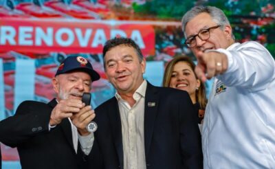 PREFEITO MILTINHO ARAGÃO REPRESENTA O NORDESTE NA ENTREGA DE NOVAS AMBULÂNCIAS DO SAMU EM SÃO PAULO AO LADO DO PRESIDENTE LULA