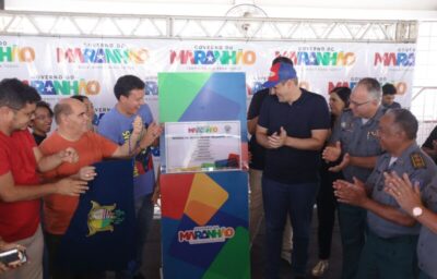 FELIPE CAMARÃO ENTREGA REFORMA DO COLÉGIO MILITAR TIRADENTES E QUADRA POLIESPORTIVA NO BAIRRO DA VILA PALMEIRA