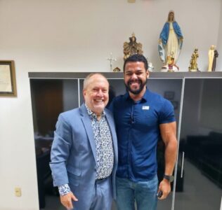 MP e INSS: a reunião que tremeu o prédio da Câmara e assustou o Alphaville