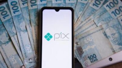 Após repercussão negativa e fake news, governo decide revogar ato sobre fiscalização do Pix