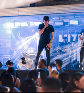 Comemorações do Réveillon em Tuntum tem início em grande estilo com show de Mizael Teixeira