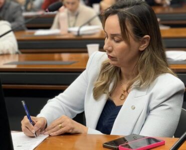Ações da deputada Detinha no Maranhão levam os municípios do estado ao crescimento em várias áreas