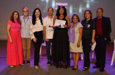 SEDUC PRESTIGIA SOLENIDADE DE FORMATURA DE ALUNOS DO CACEM NO TEATRO JOÃO DO VALE