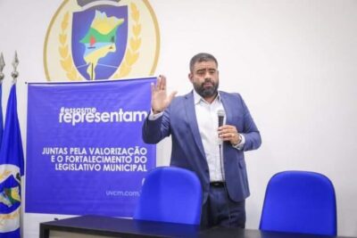 PAULO VICTOR PARTICIPA DE ENCONTRO COM PRESIDENTES DE CÂMARAS MUNICIPAIS EM SÃO LUÍS