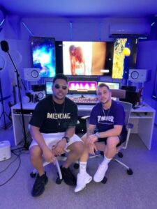 BRUNO SHINODA GRAVA MÚSICA COM UM DOS MELHORES PRODUTORES MUSICAIS DO BRASIL