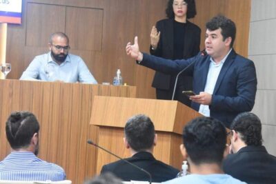 ÁLVARO PIRES REALIZA AUDIÊNCIA PÚBLICA E REÚNE ESPECIALISTAS PARA DEBATER ZONEAMENTO ECOLÓGICO COSTEIRO DE SÃO LUÍS