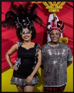 Momo e Rainha do Carnaval reinando em Cururupu