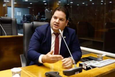 DEPUTADO JOÃO BATISTA SEGUNDO PONTUA INVESTIMENTOS DO GOVERNO BRANDÃO NO HOSPITAL MACRORREGIONAL DA CIDADE DE PINHEIRO