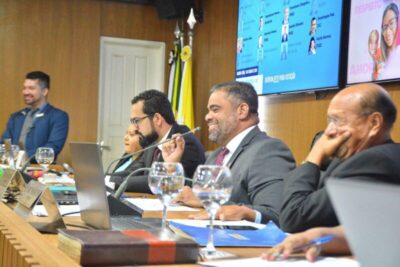 PAULO VICTOR COMUNICA AMPLIAÇÃO DO FUNCIONAMENTO DA CÂMARA EM PRÉDIO CEDIDO PELO GOVERNO DO ESTADO