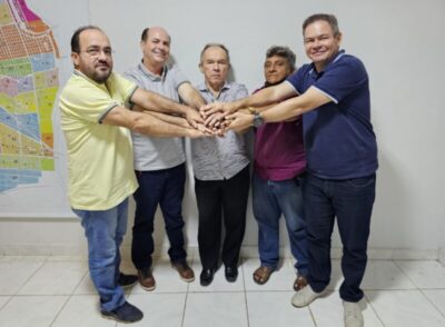 Deputado Rafael articula união na oposição de Parnarama