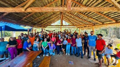 Caravana Social na casa do vereador Bilú no povoado Santa Luzia leva serviços gratuito à comunidade