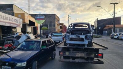 DONO DE SUCATÃO É PRESO EM FLAGRANTE POR DESMANCHE DE VEÍCULO ROUBADO