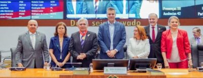 ASSEMBLEIA LEGISLATIVA CONCEDE AO MÉDICO E PROFESSOR NATALINO SALGADO A MEDALHA TEREZINHA RÊGO