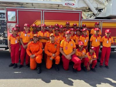 CORPO DE BOMBEIROS REALIZA PROGRAMAÇÃO ESPECIAL MARCANDO O MÊS DAS CRIANÇAS