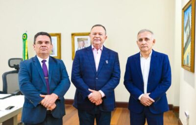 CARLOS BRANDÃO ANUNCIA A DEVOLUÇÃO DE MAIS DE 500 CELULARES ROUBADOS AOS LEGÍTIMOS DONOS