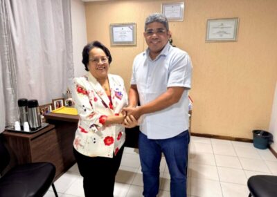 Uilma Resende e a vice-prefeita Socorro Waquim se reúnem na Câmara de Timon