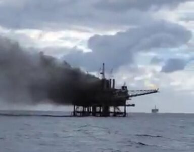 Incêndio em plataforma da Petrobras deixa quatorze operários feridos