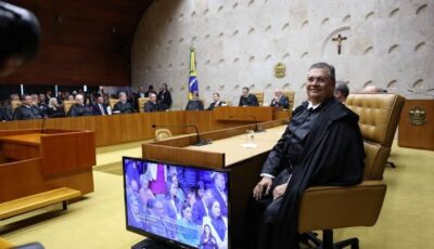 Dino cita taxação de grandes fortunas e Barroso sai em defesa de “fusquinha” do Fachin