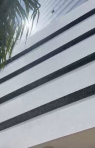 Sala do Office Tower pega fogo e prédio precisa ser evacuado