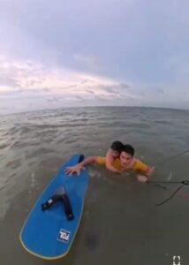 Vídeo: Kitesurfista maranhense fala como foi resgaste de adolescente que se afogava em praia de São Luís