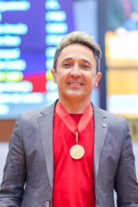 Assembleia concede Medalha do Mérito Legislativo “João do Vale” ao cantor e compositor Tom Cleber