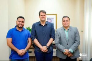 Prefeito eleito, Joãozinho Pavão se reúne com secretário Orleans Brandão