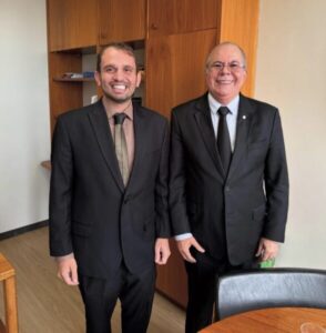 Em Brasília, Fernando Pessoa e Hildo Rocha tratam de projetos para Tuntum e Barra do Corda