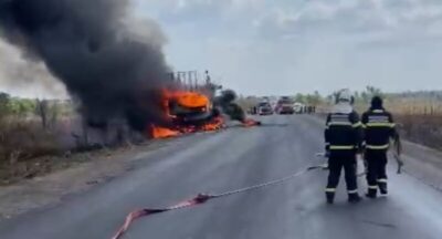 Caminhão pega fogo em Itapecuru-Mirim; Bombeiros debelaram chamas