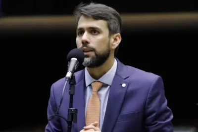 Pedro Lucas assina lei que regula setor espacial e garante licenciamento ambiental em até 60 dias