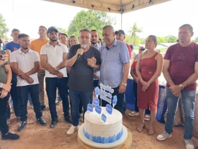 Prefeito Salomão Barbosa comemora aniversário com entrega de obra e declara apoio político a pré-candidatura de Erlânio Xavier