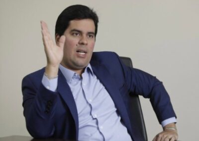 Deu no O Globo: ministro de Lula entra na briga que opôs Flávio Dino e Carlos Brandão