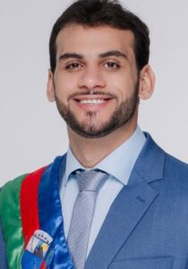 Gentil Neto é empossado prefeito de Caxias