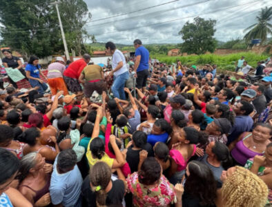 Prefeita Leide realiza entrega de peixes na Semana Santa em Governador Archer