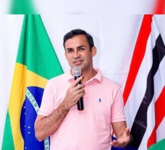 Wallas Rocha anuncia reajuste salarial para professores da rede municipal de São Benedito do Rio Preto