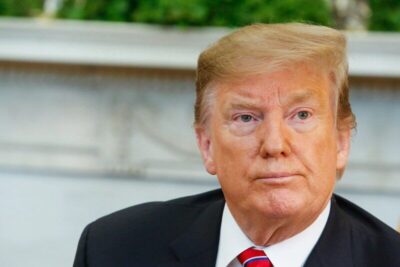 Trump diz que Brasil “ficou rico” cobrando tarifas dos EUA