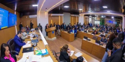 Câmara de São Luís aprova projeto que proíbe mulheres trans de usar banheiros femininos