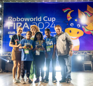 Deputado Ariston participa de premiação da Copa do Mundo de Robótica, que teve estudantes de Santa Rita premiados