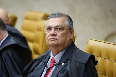 Pedido de impeachment contra Flávio Dino se soma a outras 54 ações contra ministros do STF no Senado