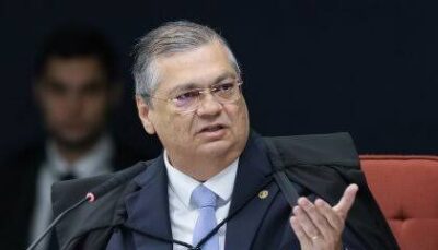 “Golpe de Estado mata”, diz Flávio Dino durante voto