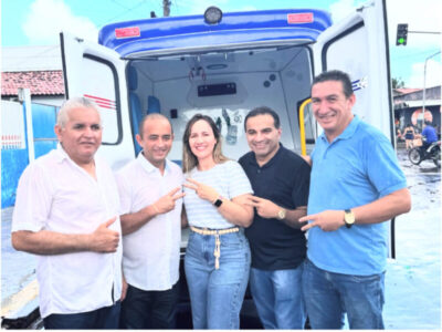 Deputados Aluízio Santos, Josimar e Detinha entregam ambulância para reforçar a saúde de Tutóia