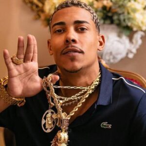 Funkeiro MC Poze é preso por suspeita de usar música e shows para promover o tráfico