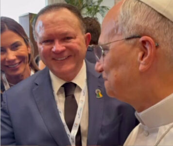 Governador Carlos Brandão é recebido em audiência pelo Papa Leão XIV