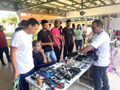 Uso de tecnologias emergentes é atração no Mundo SENAI em Rosário