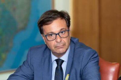 PF prende ex-ministro Gilson Machado por tentativa de ajudar Mauro Cid a deixar o Brasil