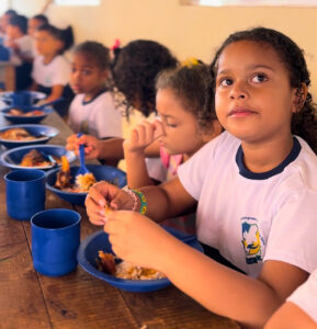 Prefeitura de Pedro do Rosário fortalece alimentação escolar com produtos da agricultura familiar