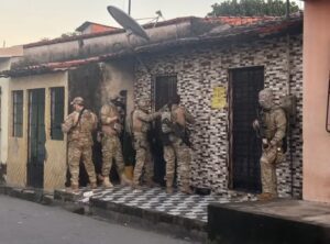 Polícia Federal deflagra operação contra grupo que assaltou e extorquiu carteiro em São Luís