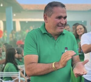 Prefeito Sebastião Costa prepara grande festa para o Dia das Mães com sorteio de brindes e uma moto 0 km