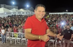 Prefeito Sebastião Costa realiza grande festa em homenagem ao Dia das Mães em Fortuna