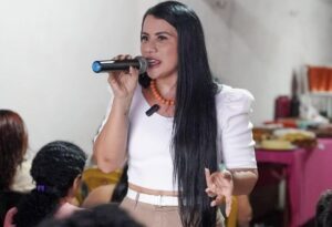 Primeira-dama de Presidente Juscelino promove chá da tarde para homenagear mães de Cachoeira Grande